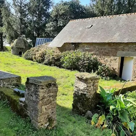 Bonjour Dans Ancienne Ferme Familiale Holiday home Ploerdut