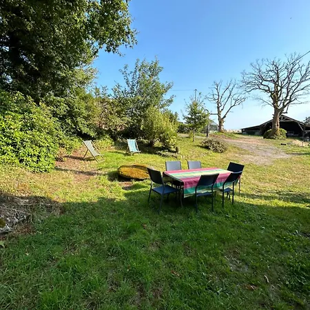 Holiday home Bonjour Dans Ancienne Ferme Familiale Ploerdut